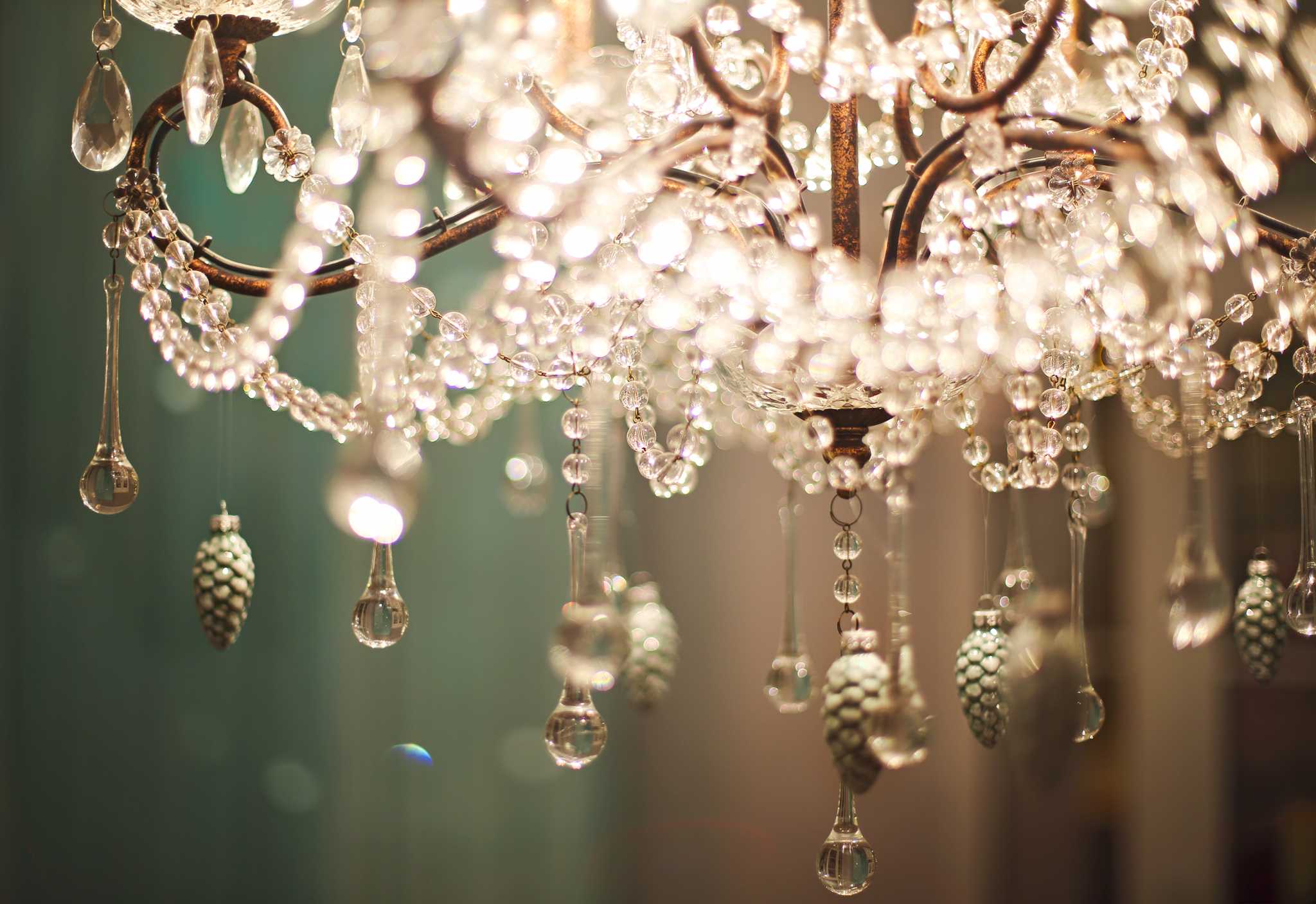 How To Take Off A Chandelier