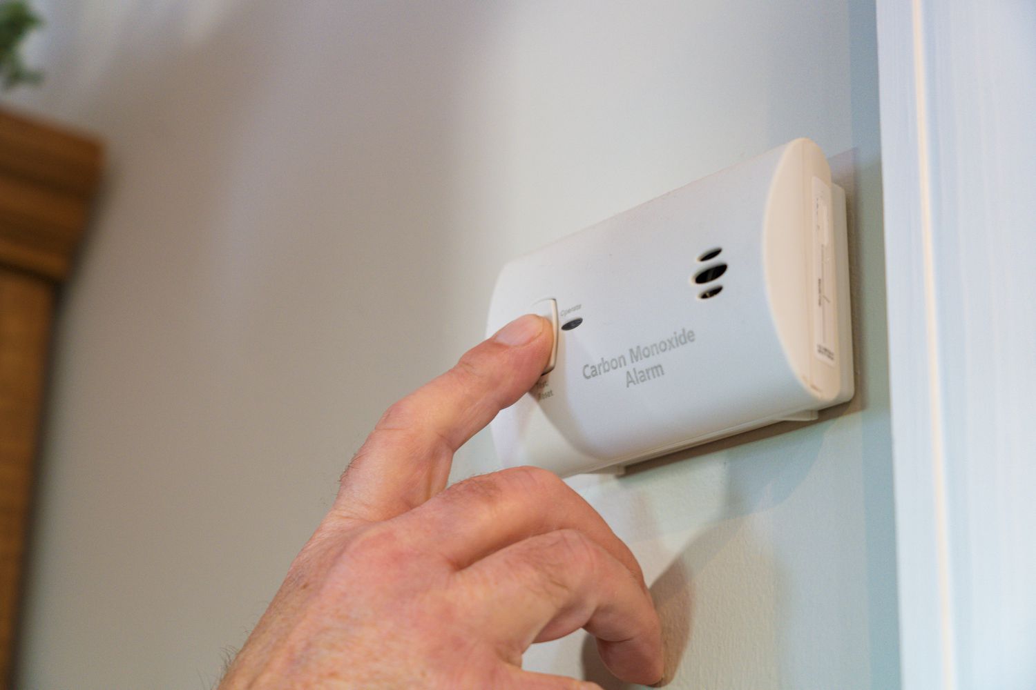 How To Test A Carbon Monoxide Detector
