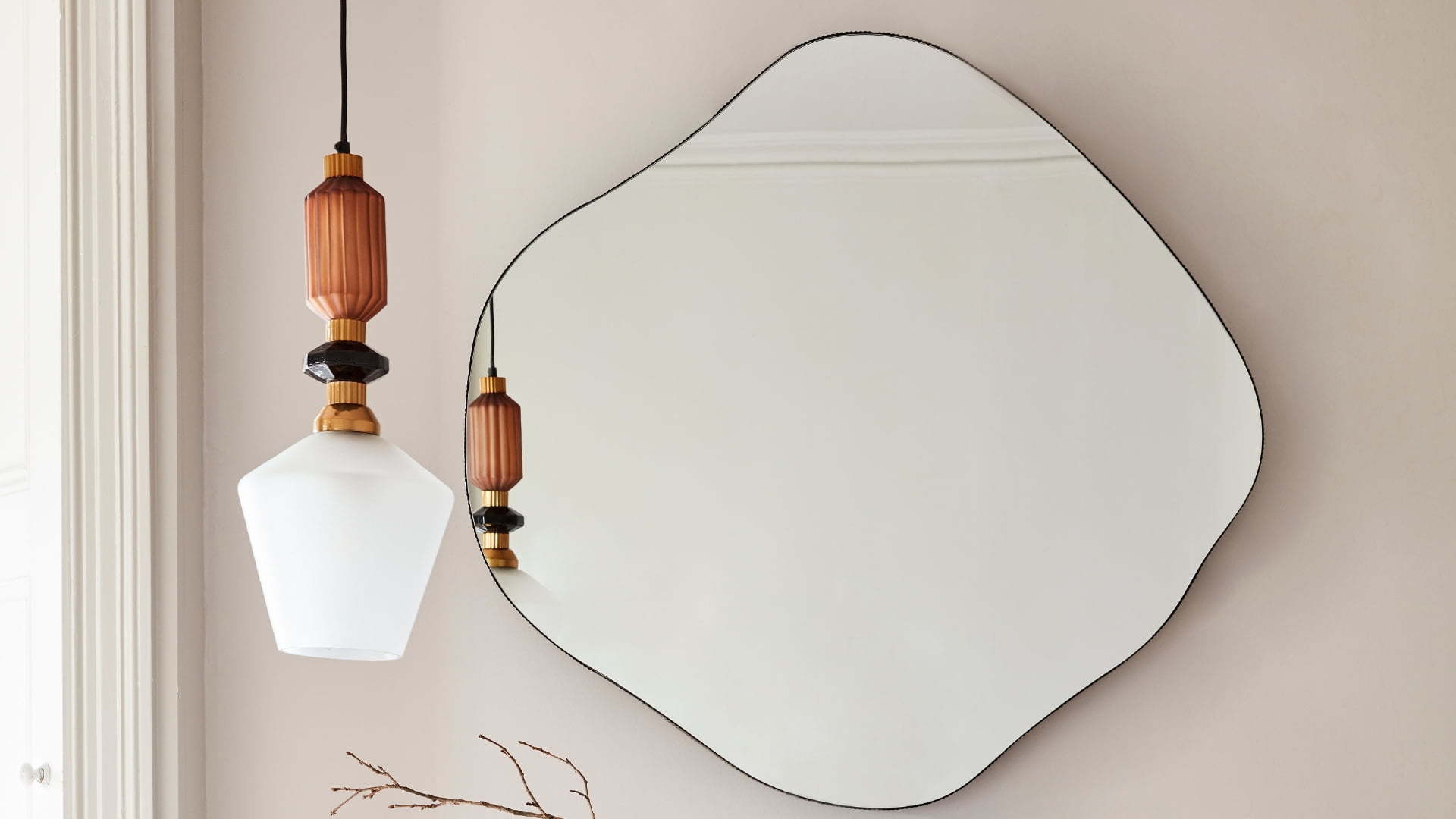 How To Use Mirrors To Reflect Light