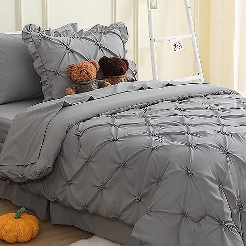 https://storables.com/wp-content/uploads/2023/11/jollyvogue-gray-bed-in-a-bag-comforter-set-51vzoYY7G8L.jpg
