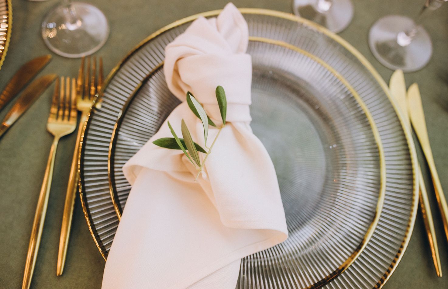 Correct Placement of Napkins and Utensils on a Table