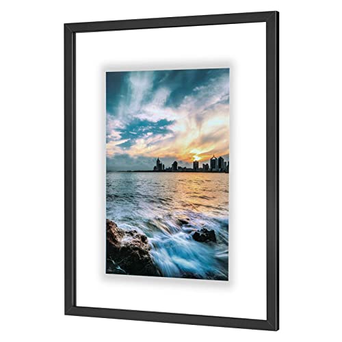 ONE WALL Floating Frame