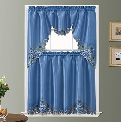 Passionate Bloom Curtain Set