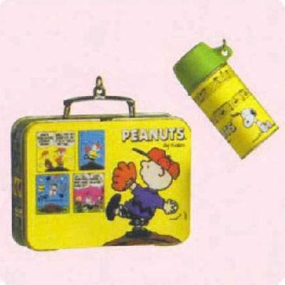 Peanuts Lunchbox Set 2000 Easter Hallmark Ornament QEO8444