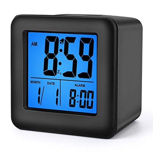 Plumeet Digital Alarm Clock with Snooze and Nightlight