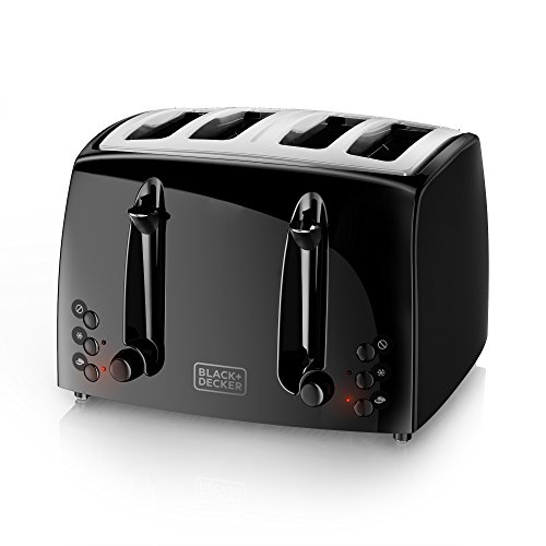 Versatile and Efficient BLACK+DECKER 4-Slice Toaster