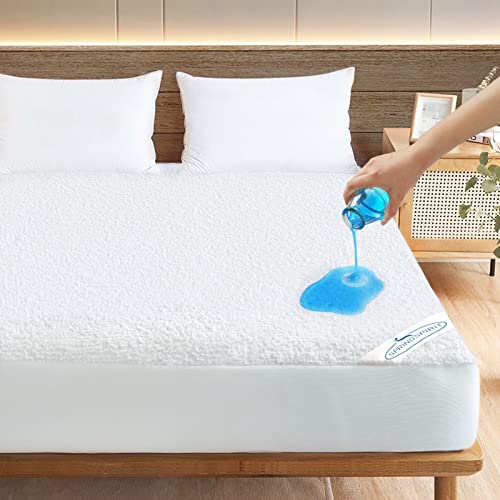 Full Size Waterproof Mattress Protector with Ultra Soft Fabric