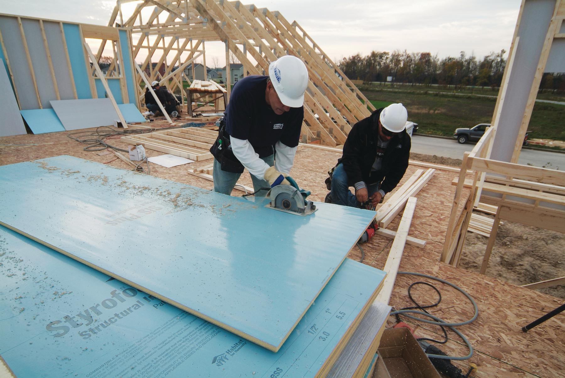 What Are Structural Insulated Panels Used For In Green Construction?
