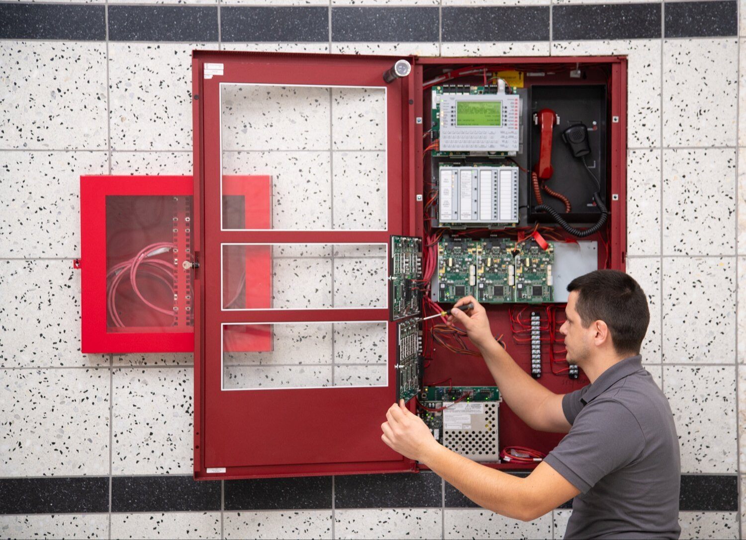 What Are The Basic Components Of Fire Detection And Alarm Systems?