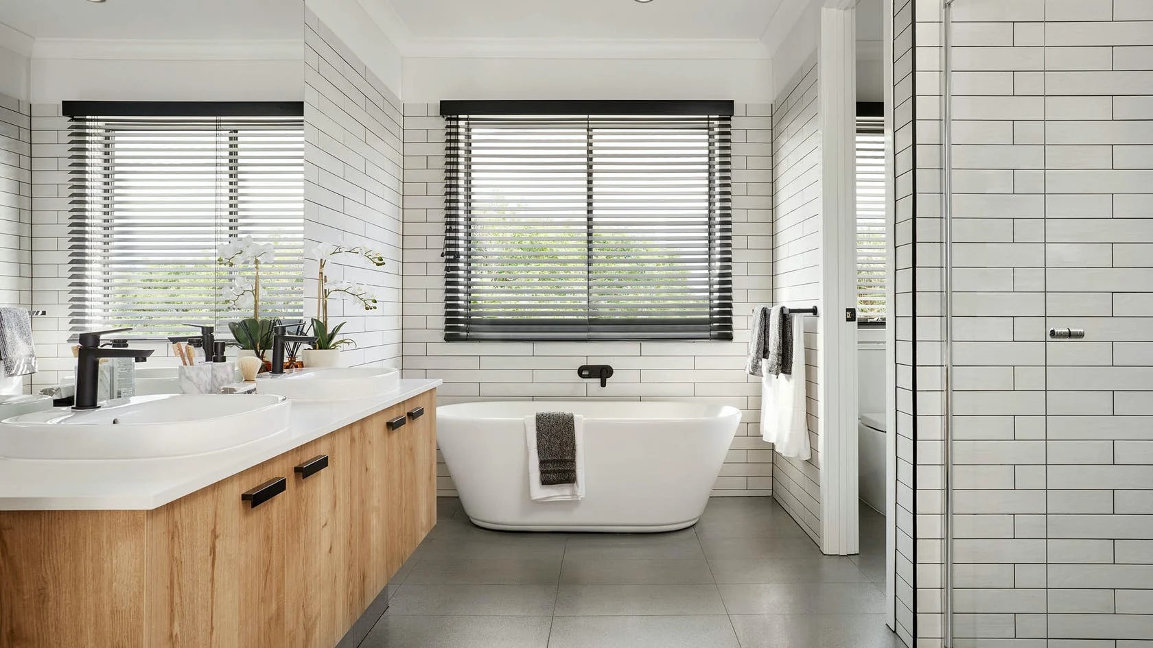 What Are The Best Blinds For A Bathroom