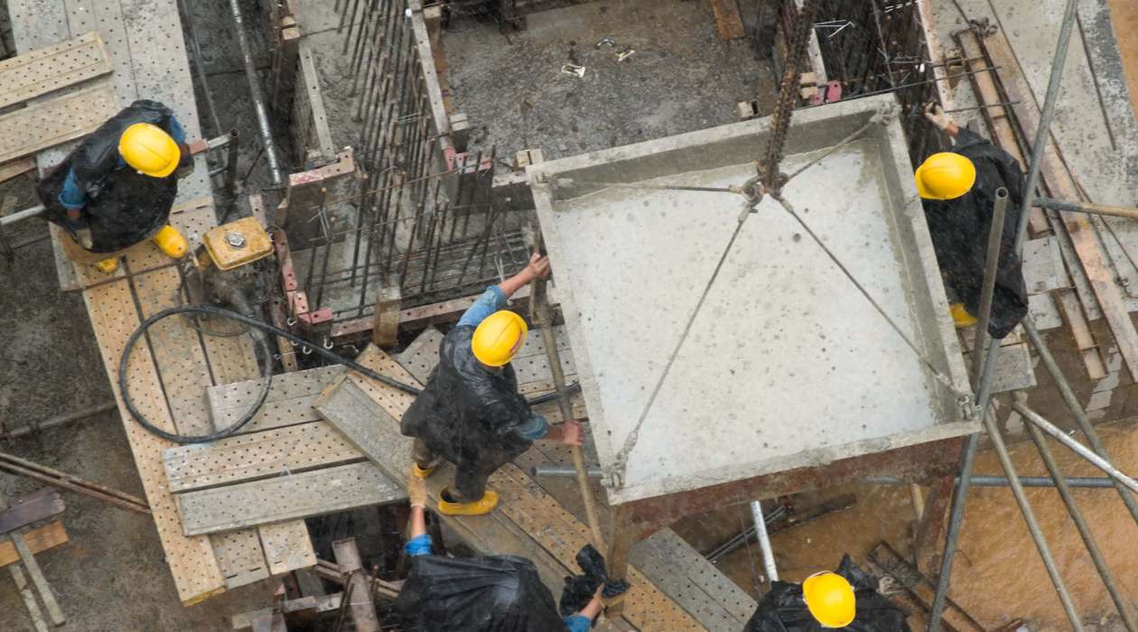 What Do Construction Workers Do When It Rains