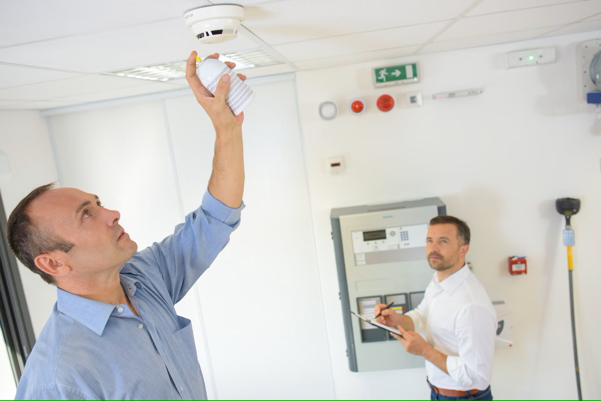 What Document Sets The Standards For The Design And Installation Of Fire Detection And Alarm Systems