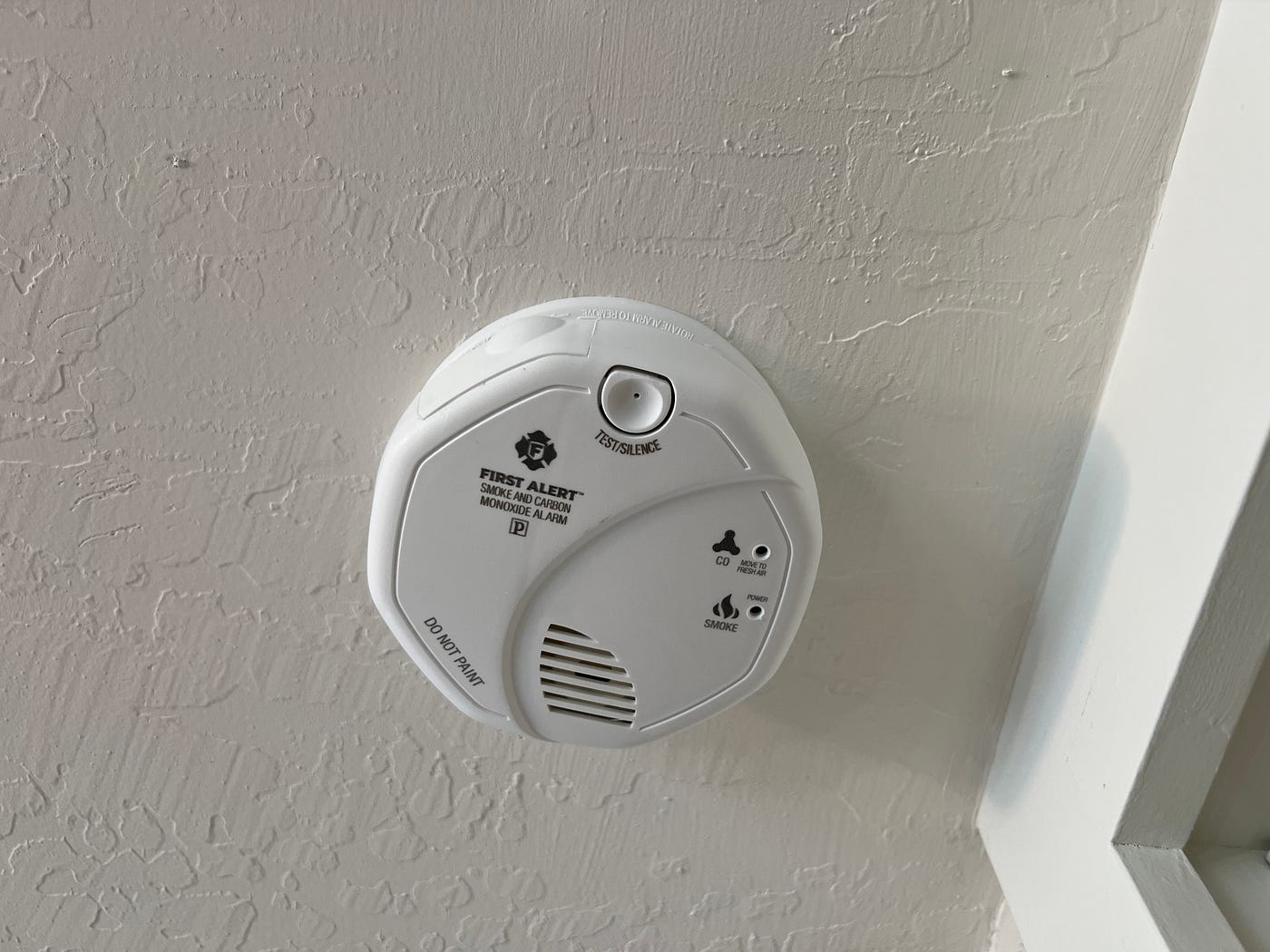 What Does 3 Beeps Mean On A First Alert Carbon Monoxide Detector