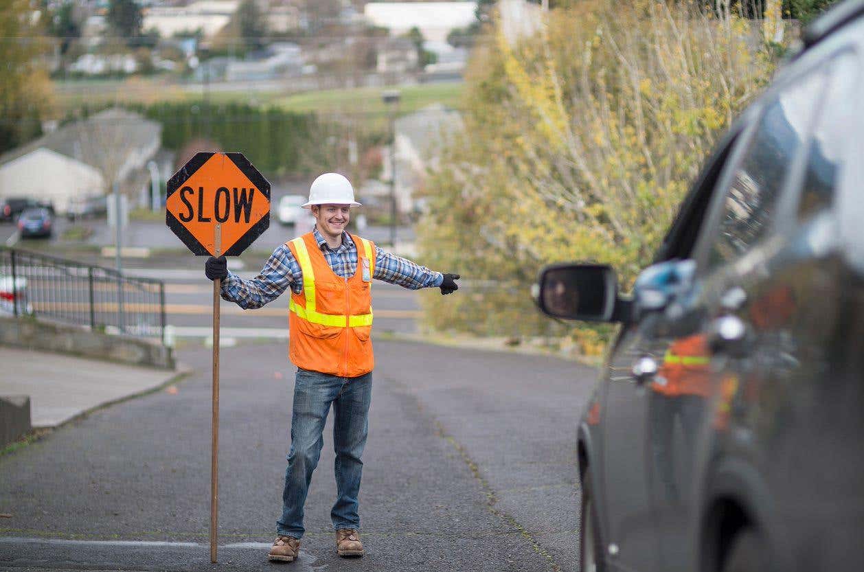 What Does A Flagger Do In Construction