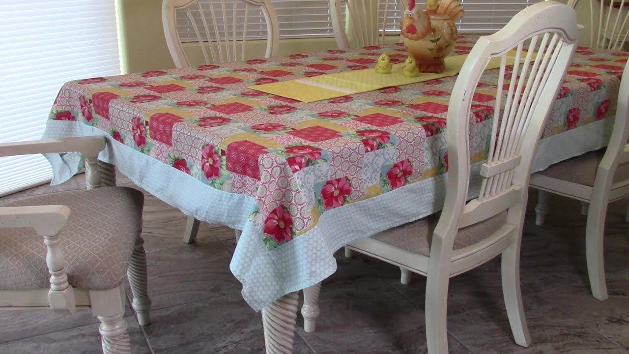 What Fabric Is Best For A Tablecloth?
