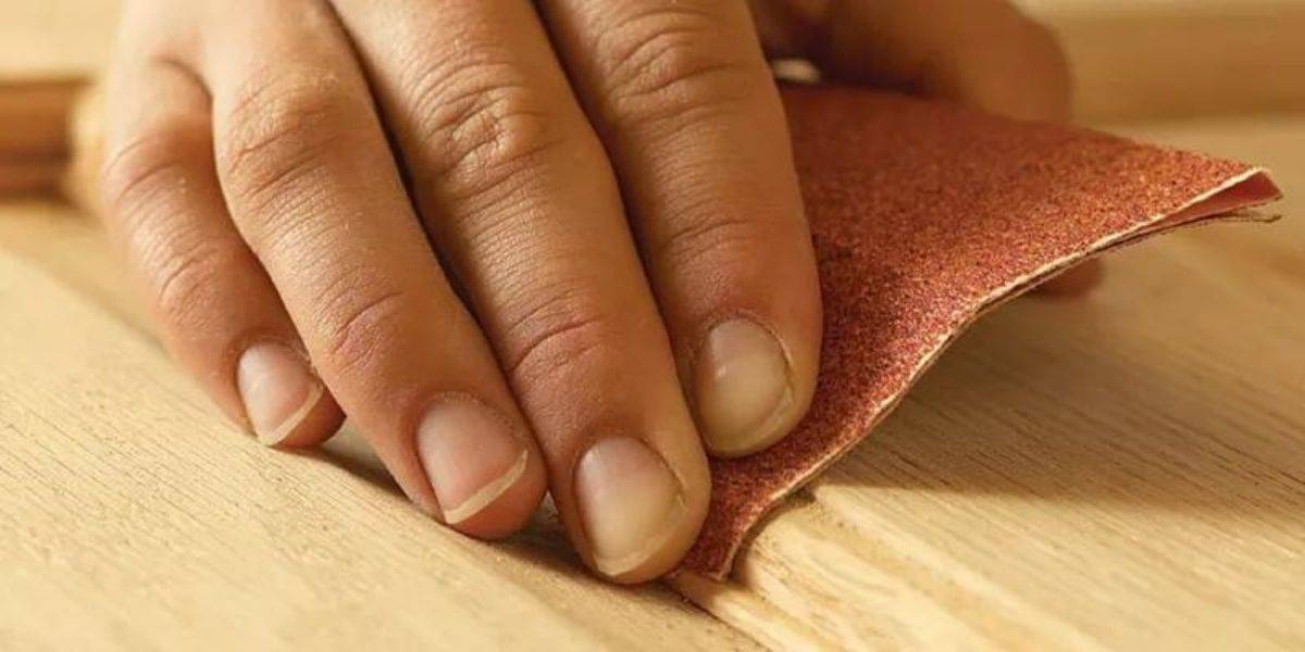 What Grit Sandpaper For A Wood Dresser