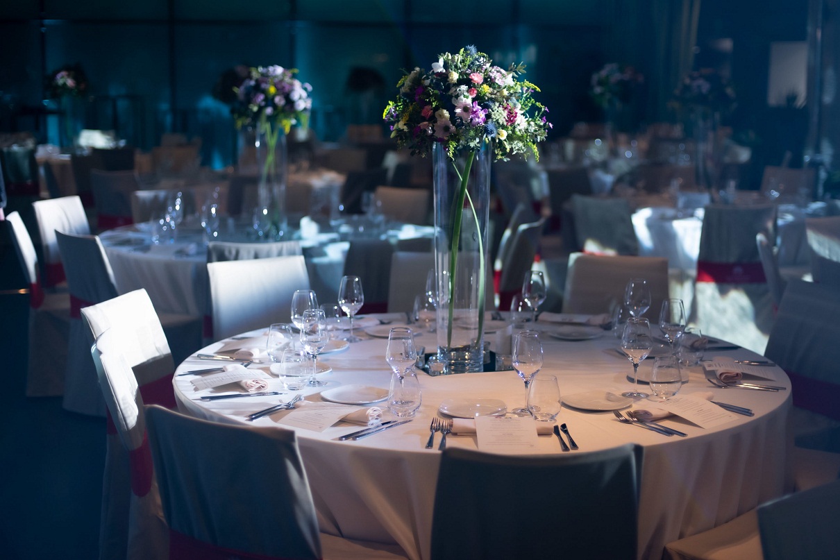 What Is A Gala Dinner Party?