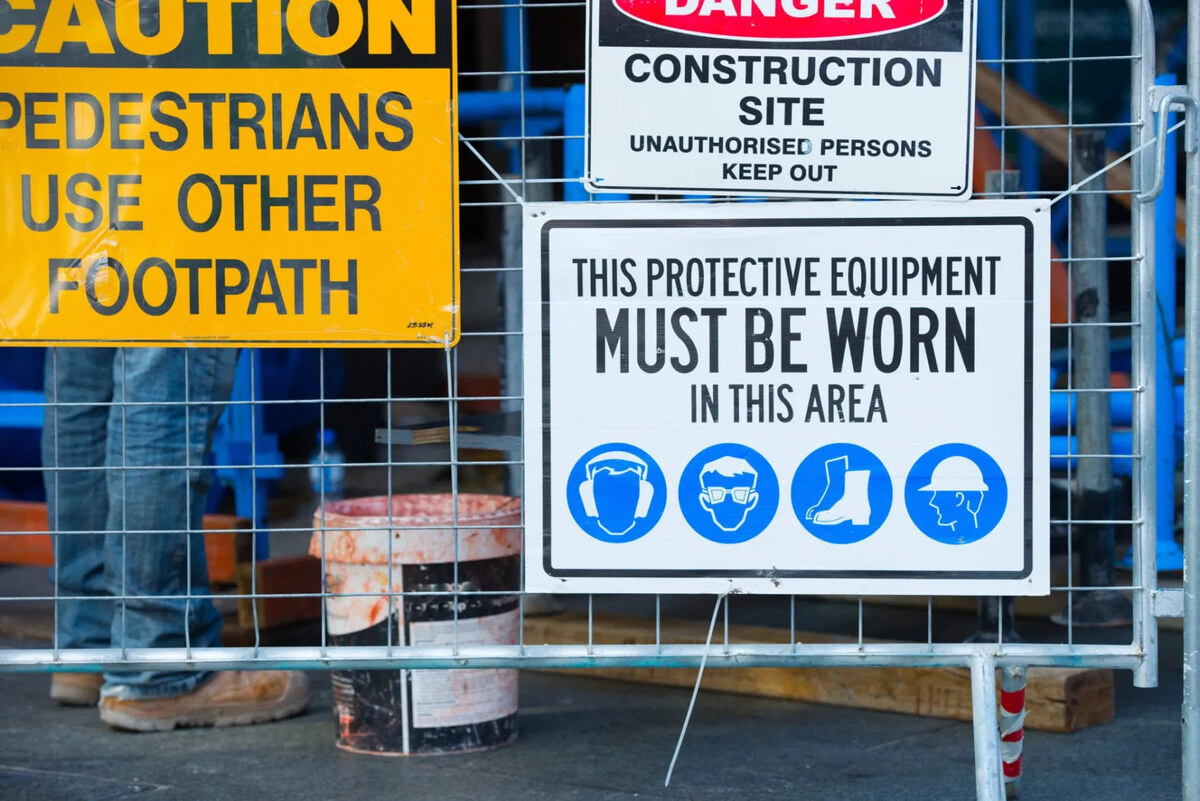 What Is Signage In Construction