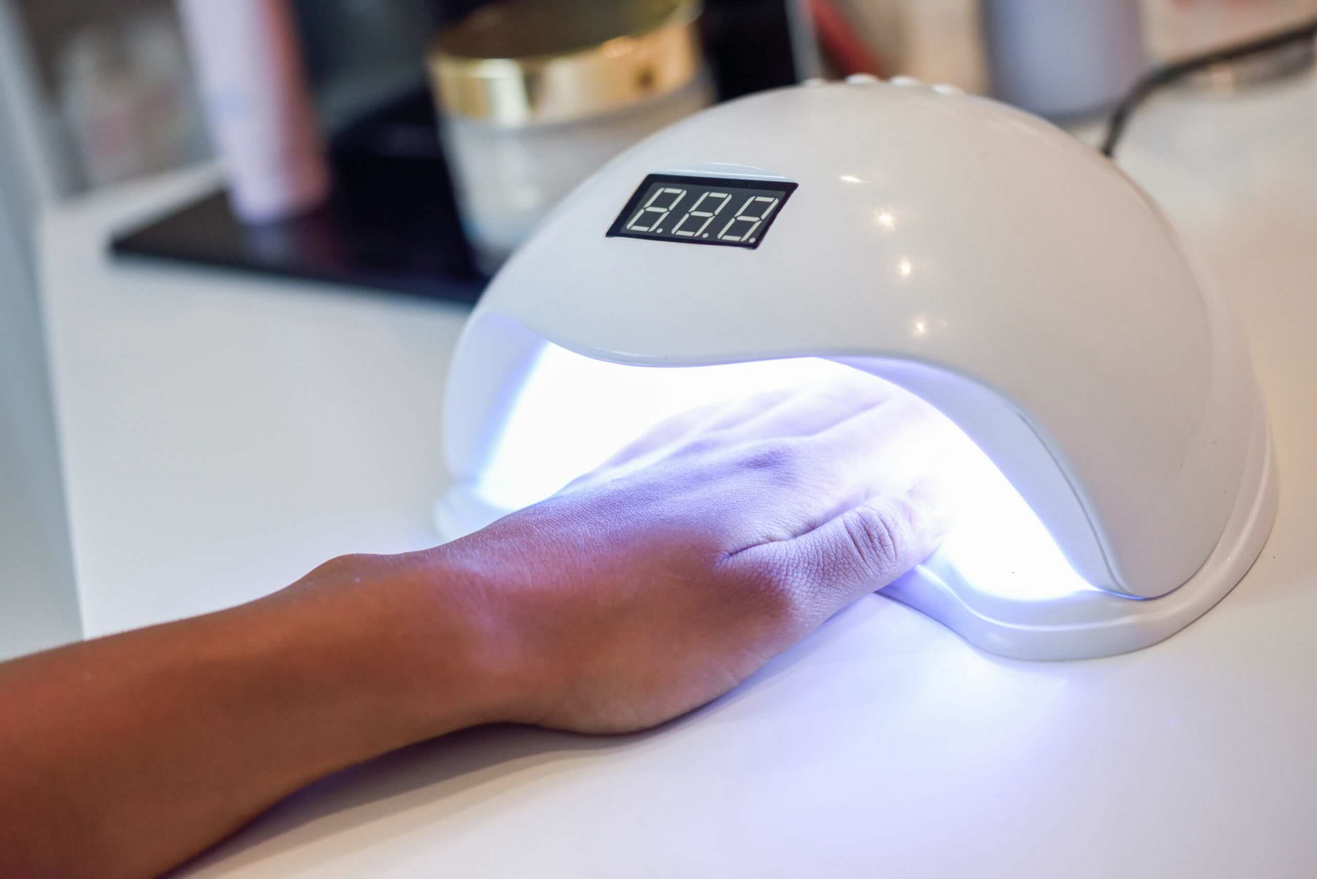What Is The Best LED Lamp For Nails