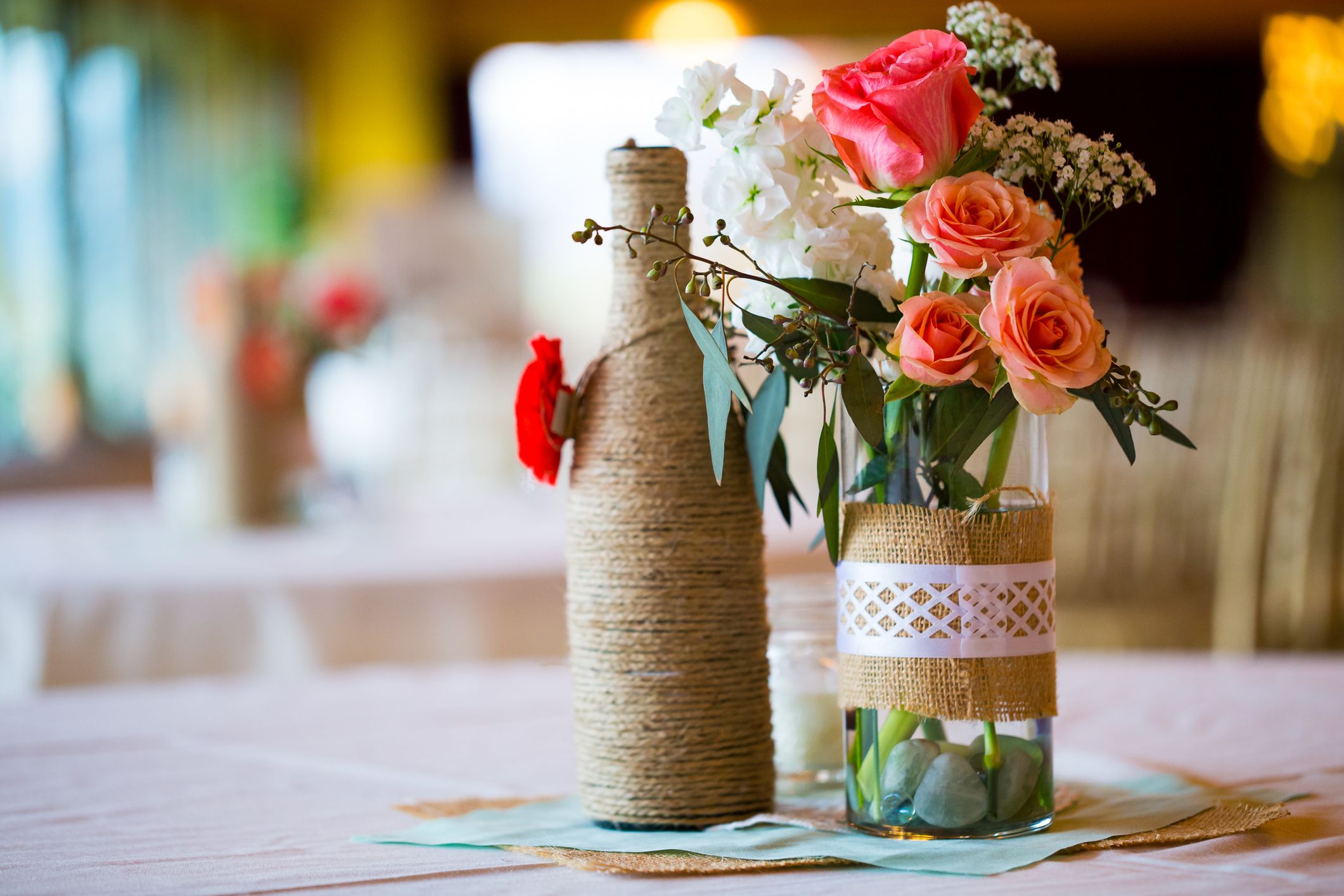 What Is The Cheapest Florist Table Centerpiece?