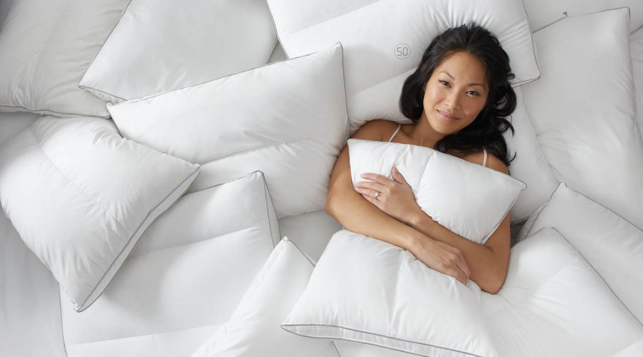 What Is The Ideal Number Of Pillows For Sleep