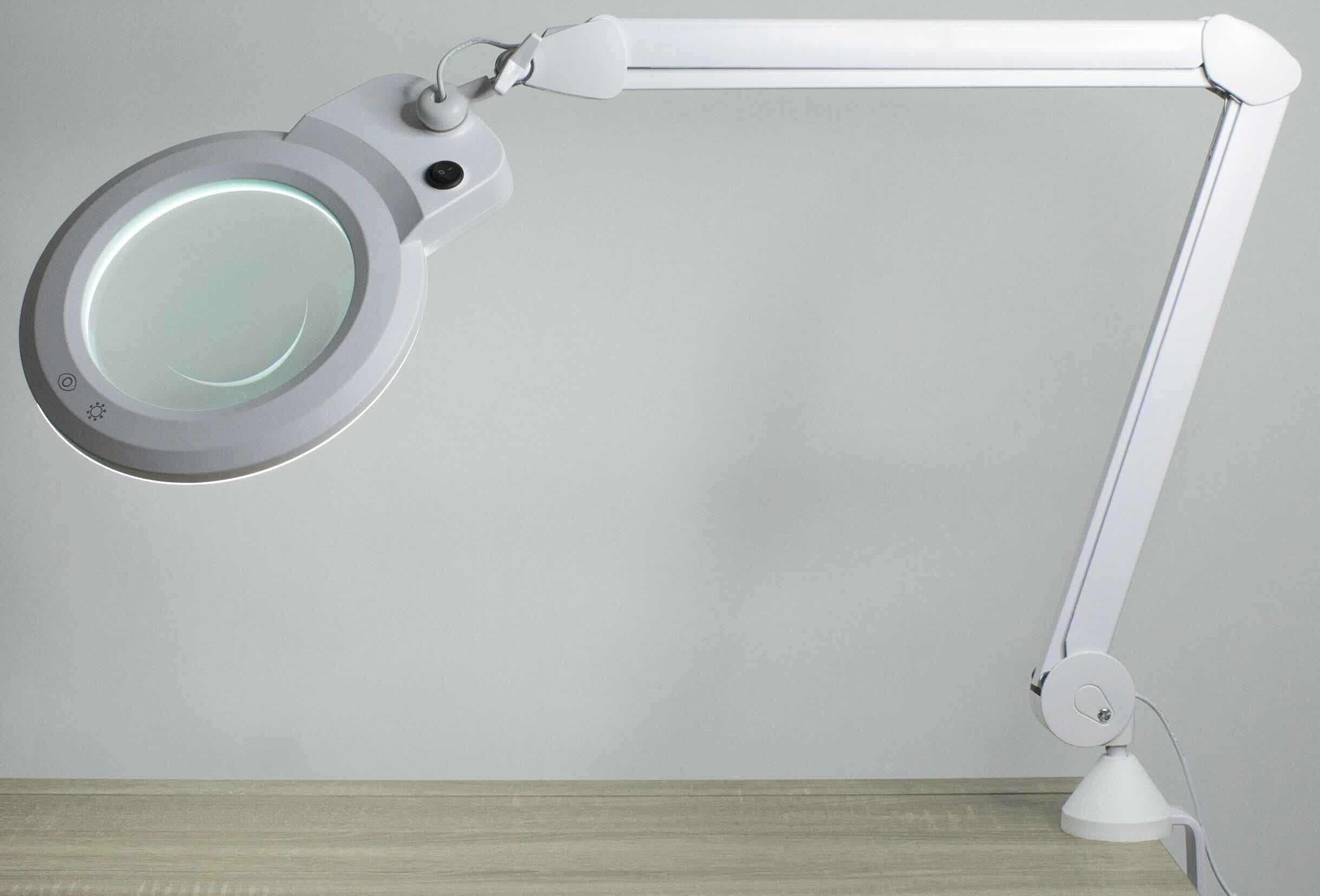 What Is The Most Common Magnifying Lamp Magnification?