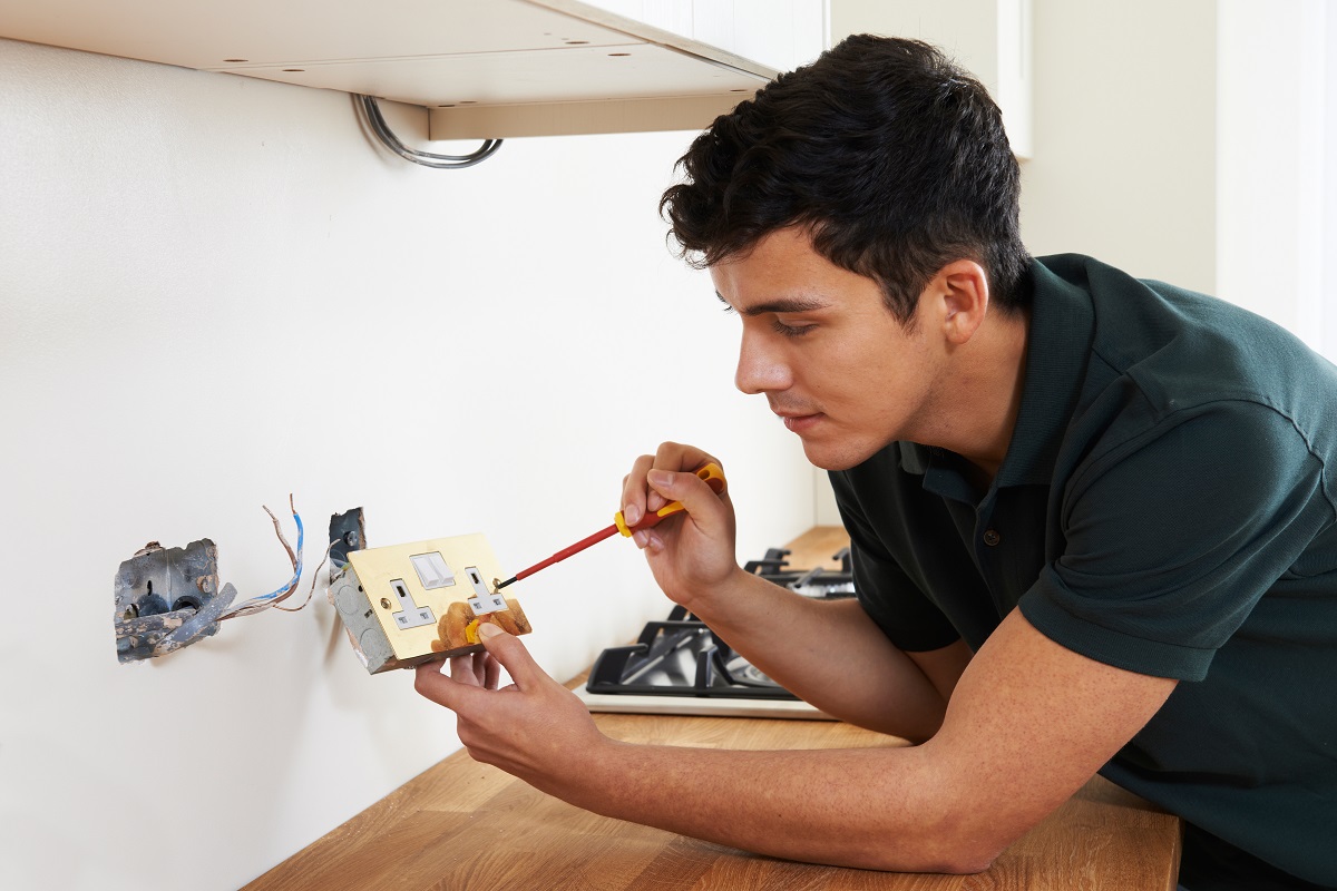 What Is The Name Of The Free Home Repair Advisor For Electrical Problems In Augusta, Georgia