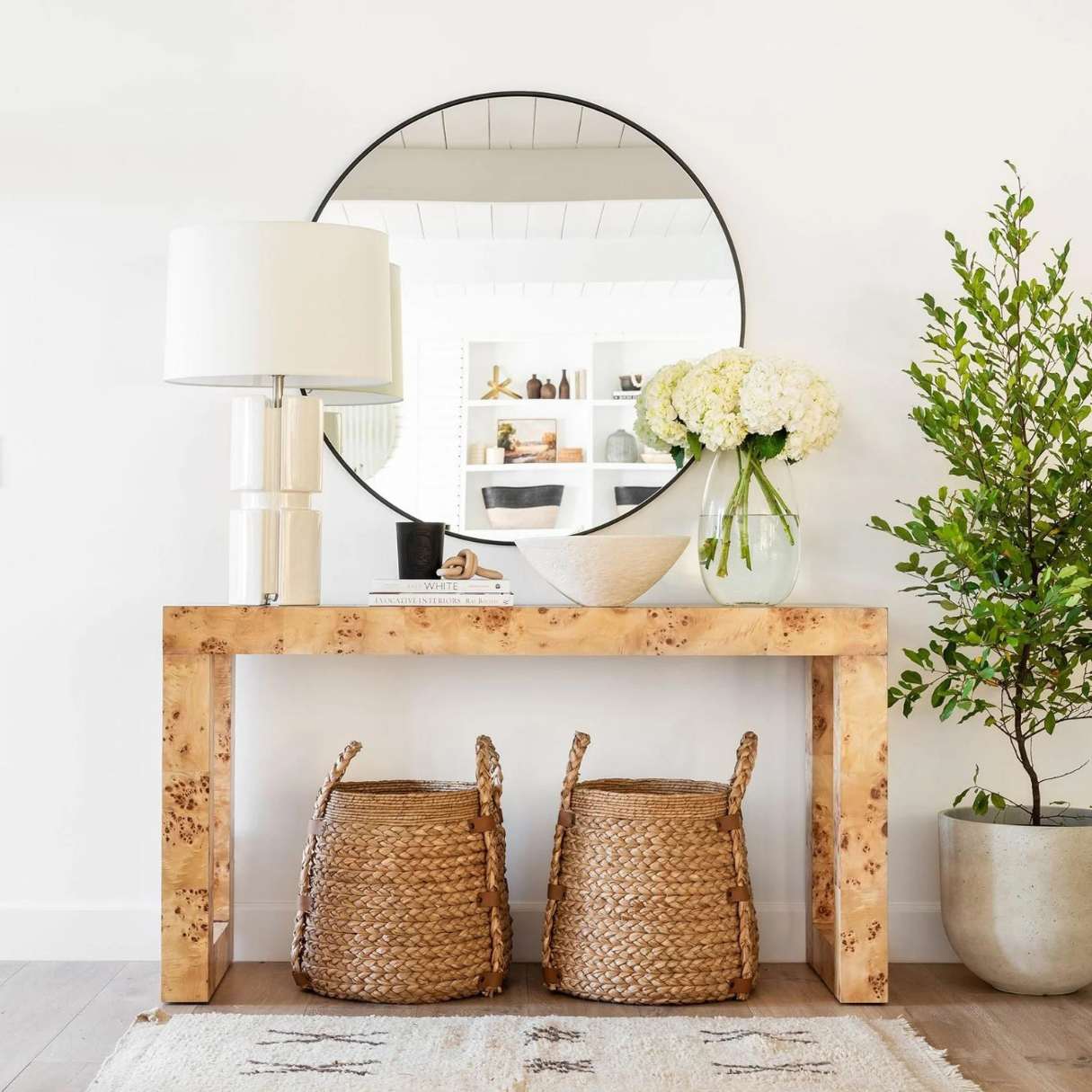 What Size Lamp For A Console Table