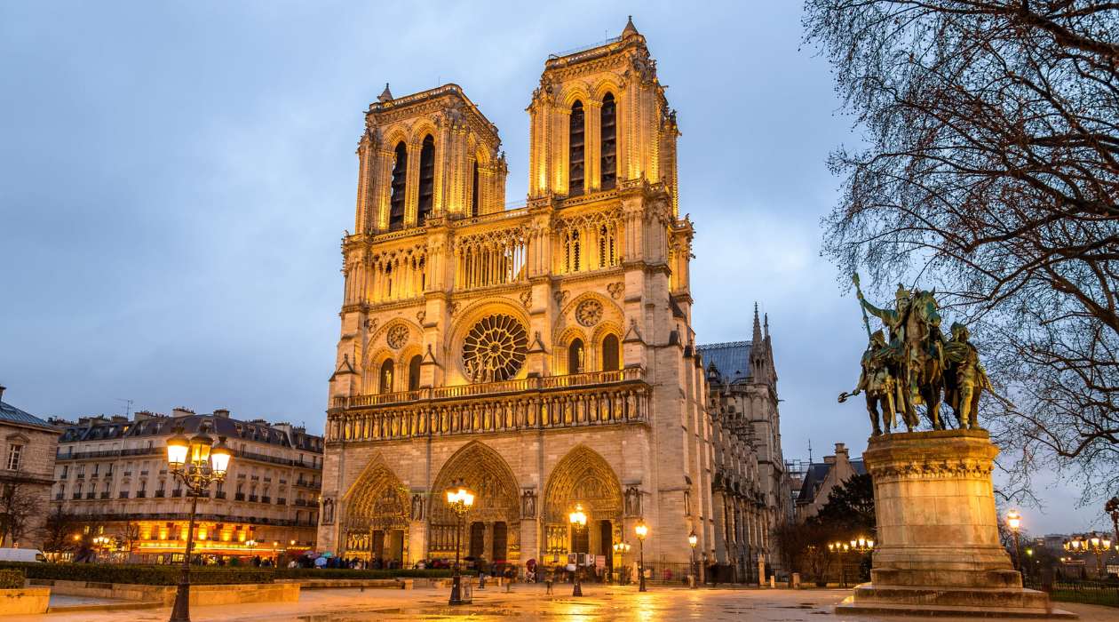 When Did The Construction Of Notre Dame Start