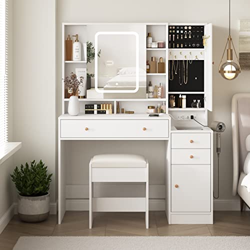 Makeup Vanity Organization: Everything You Need for the Perfect Set Up in  2023
