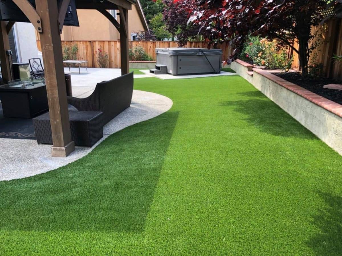 Why Should You Get Synthetic Grass