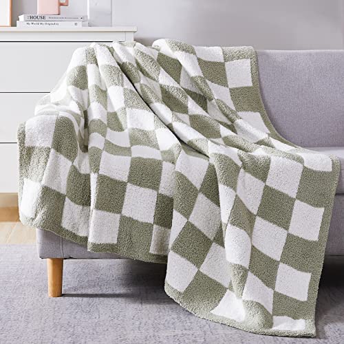 WRENSONGE Sage Green Checkered Throw Blanket for Cozy Comfort