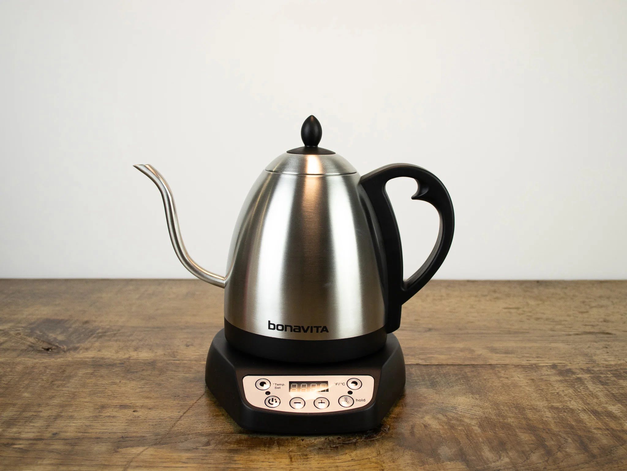 BELLA 1 5 Liter Electric Ceramic Tea Kettle with Boil Dry Protection &  Detachable Swivel Base 