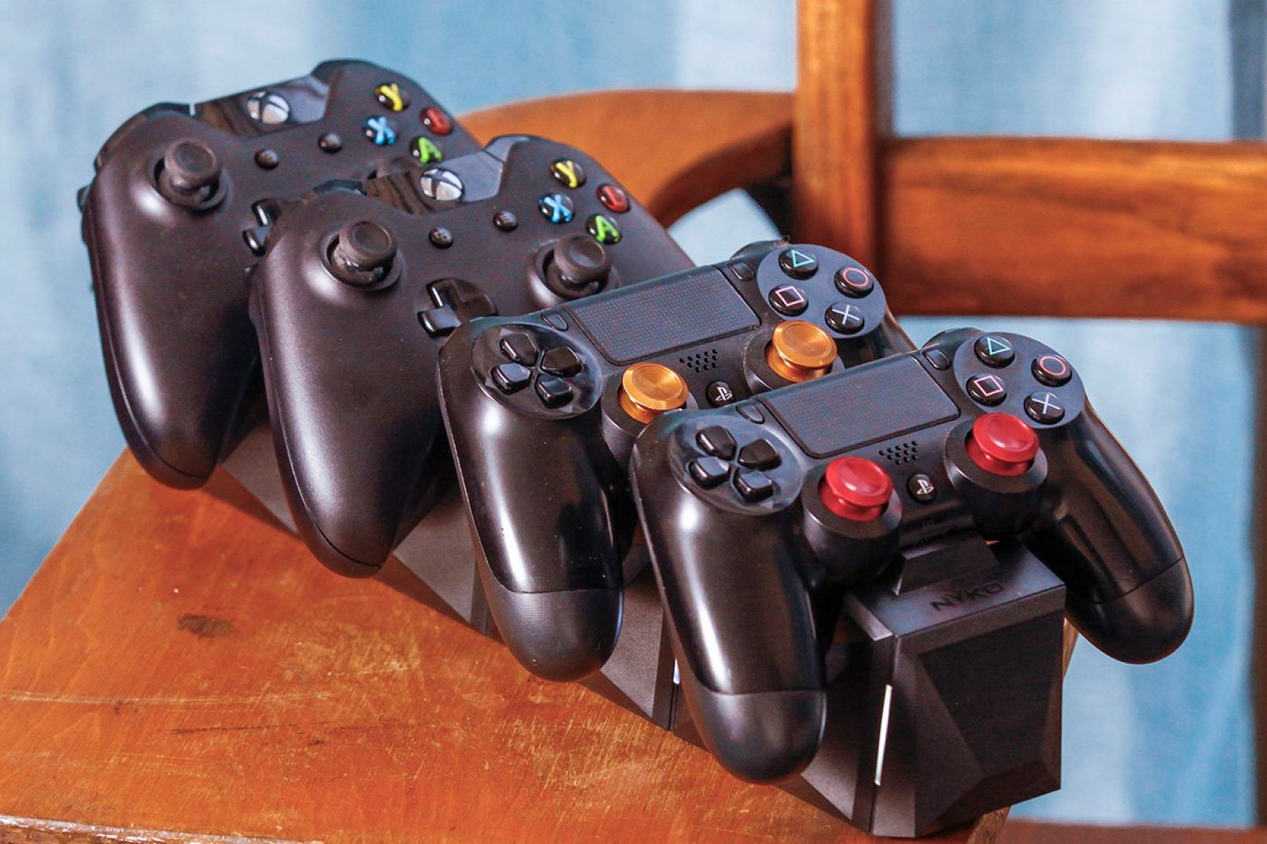 11 Best PS4 Charging Station 4 Controllers For 2024