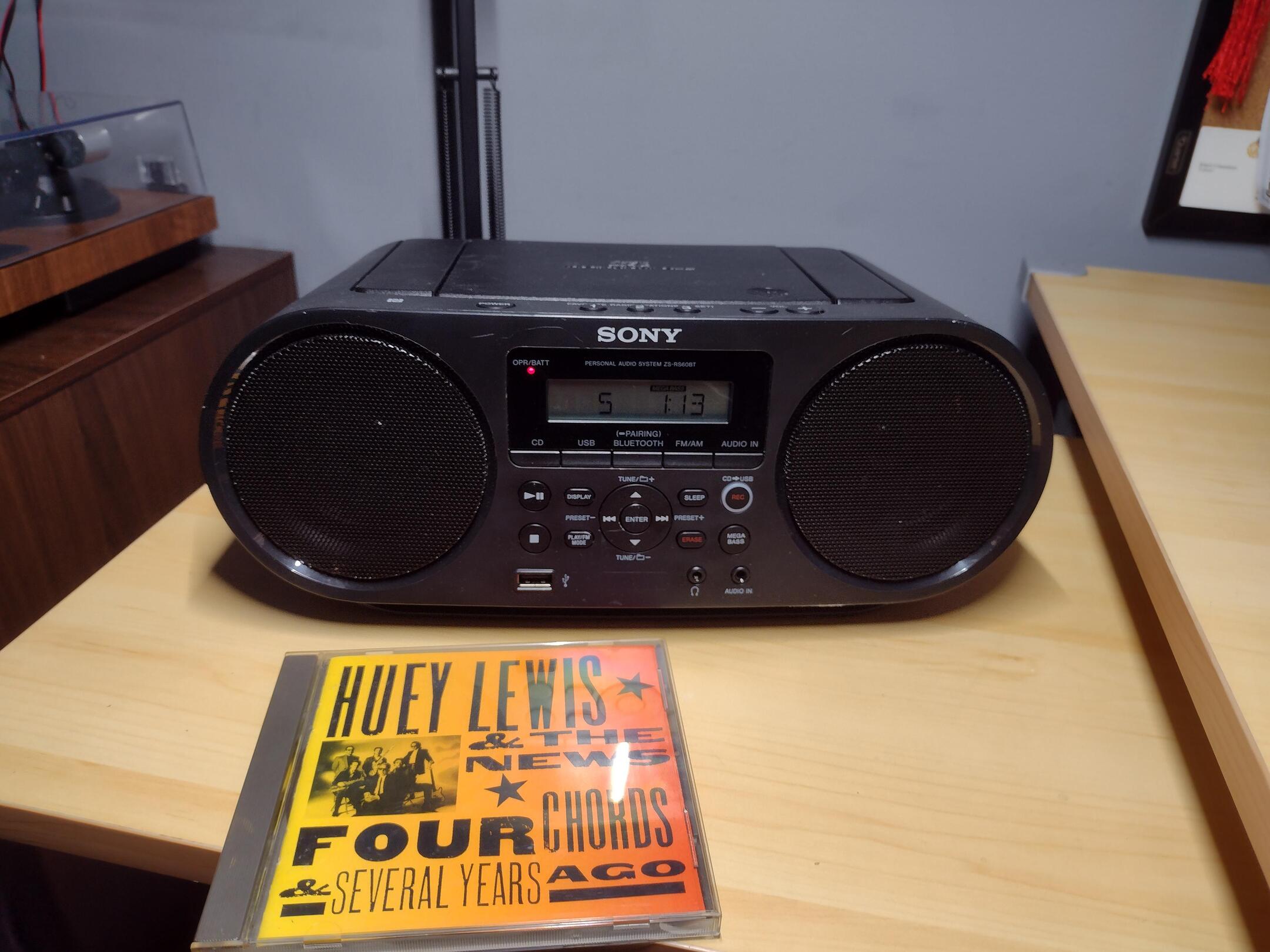 Sony Bluetooth CD/Radio Boombox, Black, ZS-RS60BT 