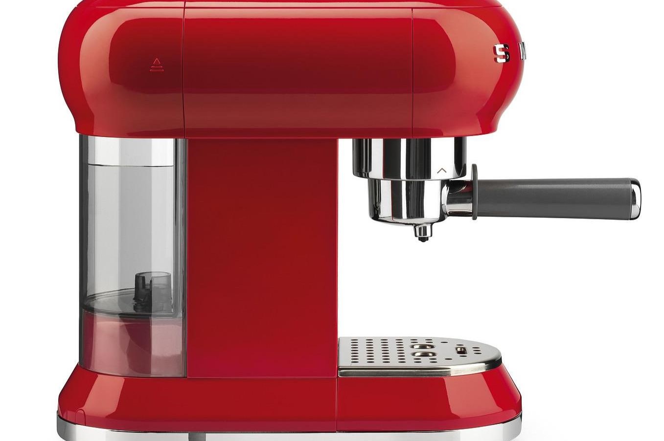 ChefWave Espresso Machine (Red) with Capsule Holder, Cups and Milk Frother
