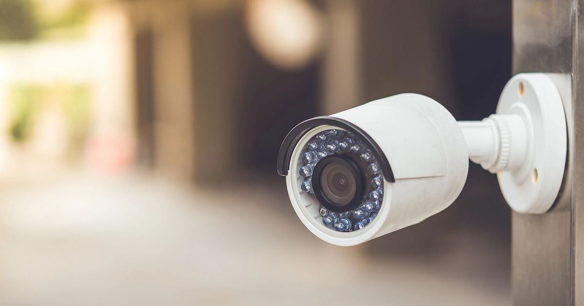 13 Amazing Phony Security Cameras For 2024