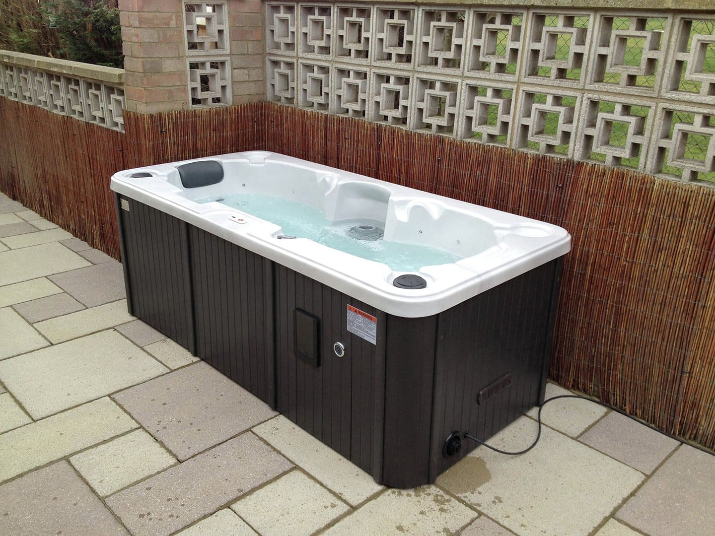 13 Best Plug And Play Hot Tub For 2024 Storables