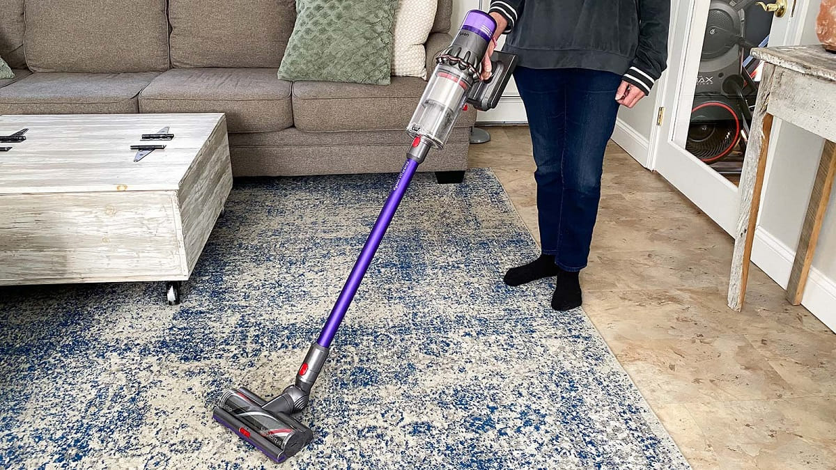 13 Best Stick Vacuum Cleaner For 2024 Storables