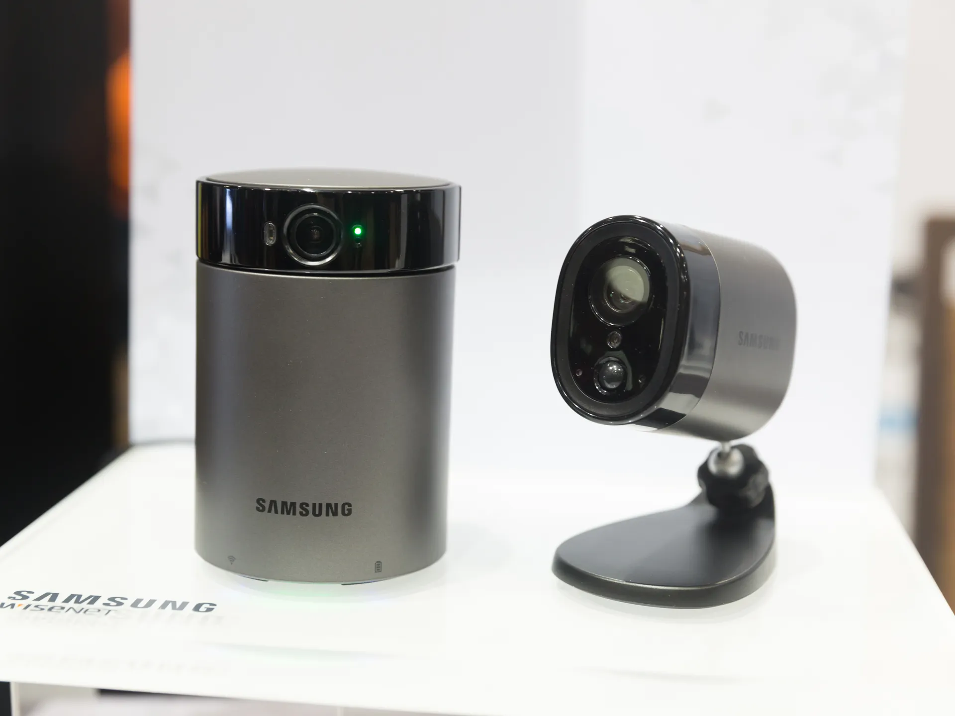 14 Best Samsung Wisenet Security Cameras For 2024