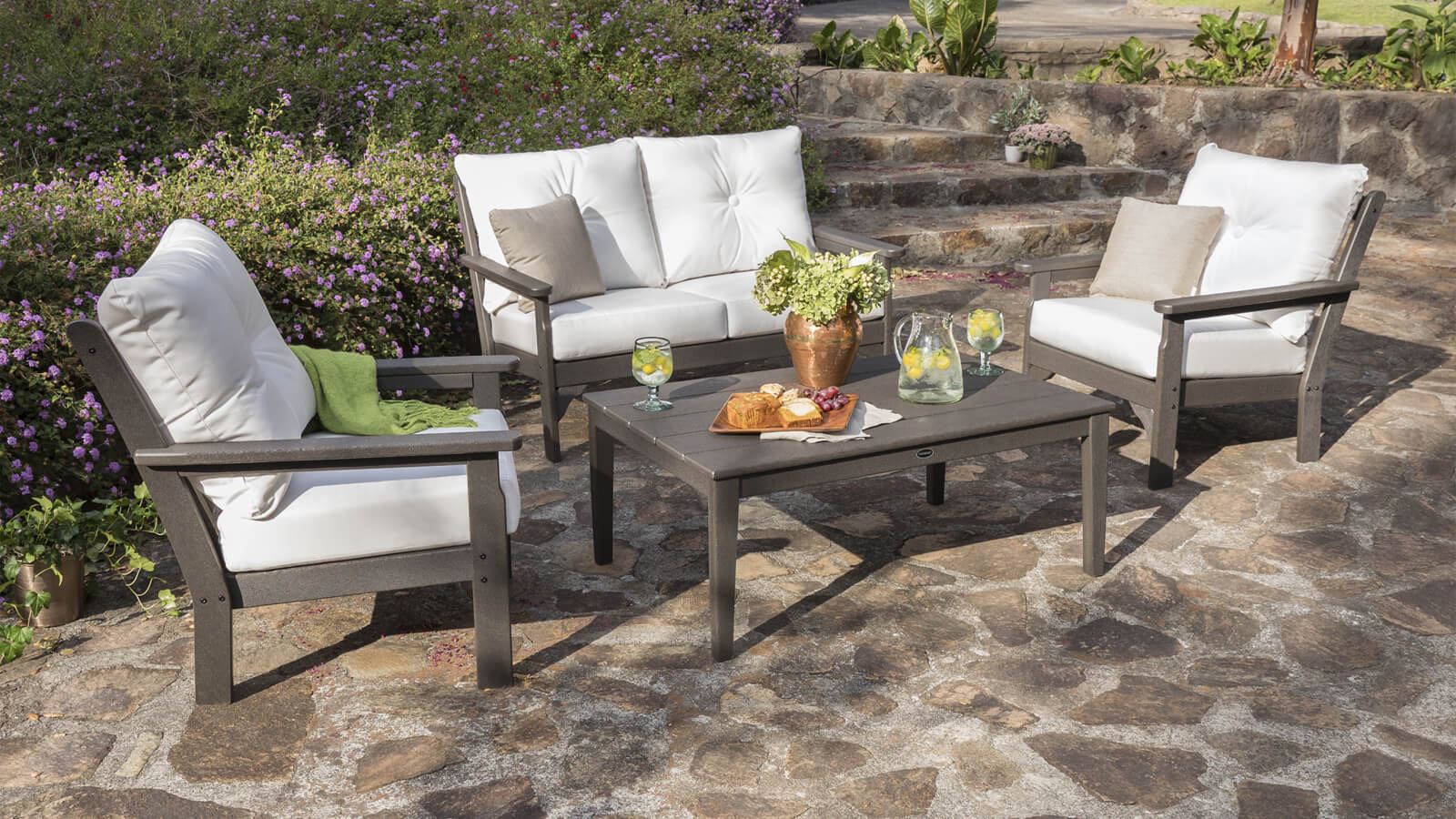 8 Amazing Aluminum Patio Furniture For 2024