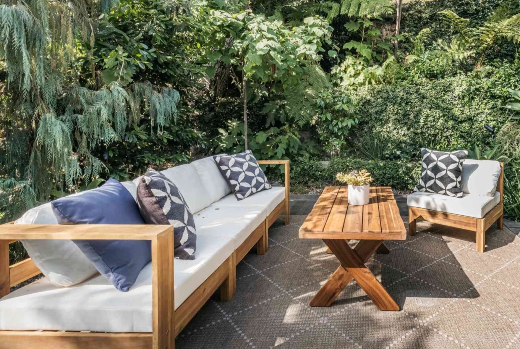 8 Amazing Patio Sets For 2024