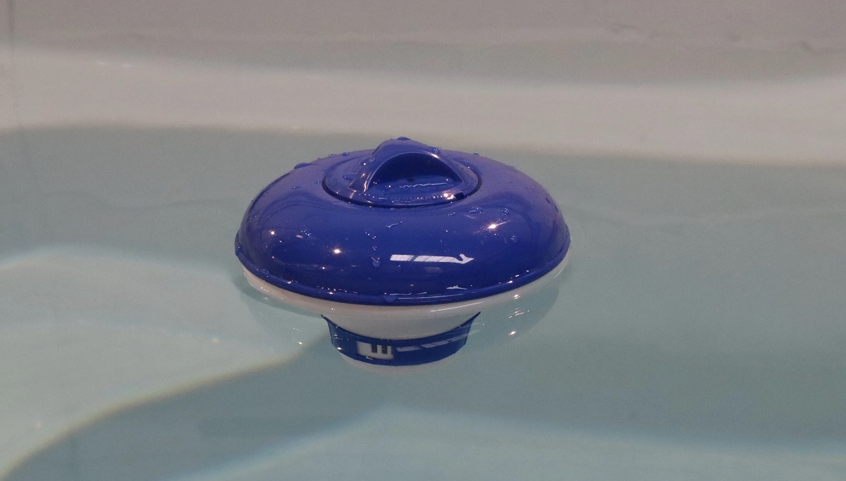 8 Best Floating Chlorine Dispenser For Hot Tub For 2024