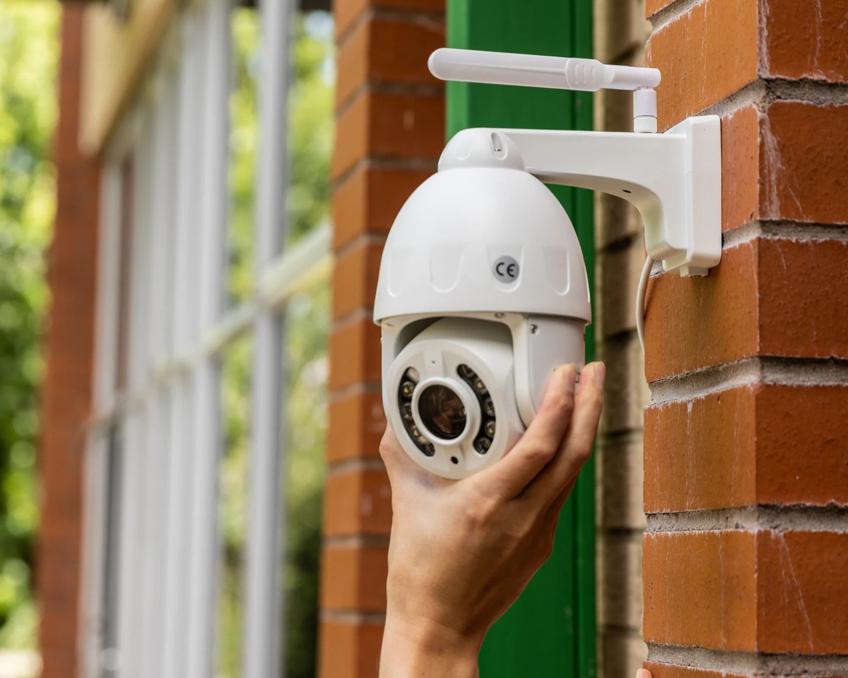 8 Best Outside Security Cameras With Night Vision Wireless For 2024