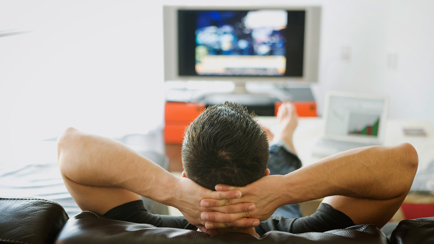 Approximately How Many Hours Per Week Does A Middle-Aged Person Watch Television?