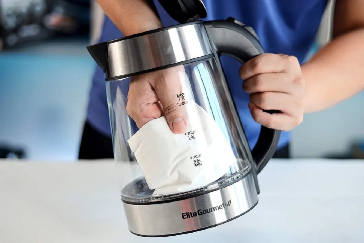 How Do You Clean An Electric Kettle