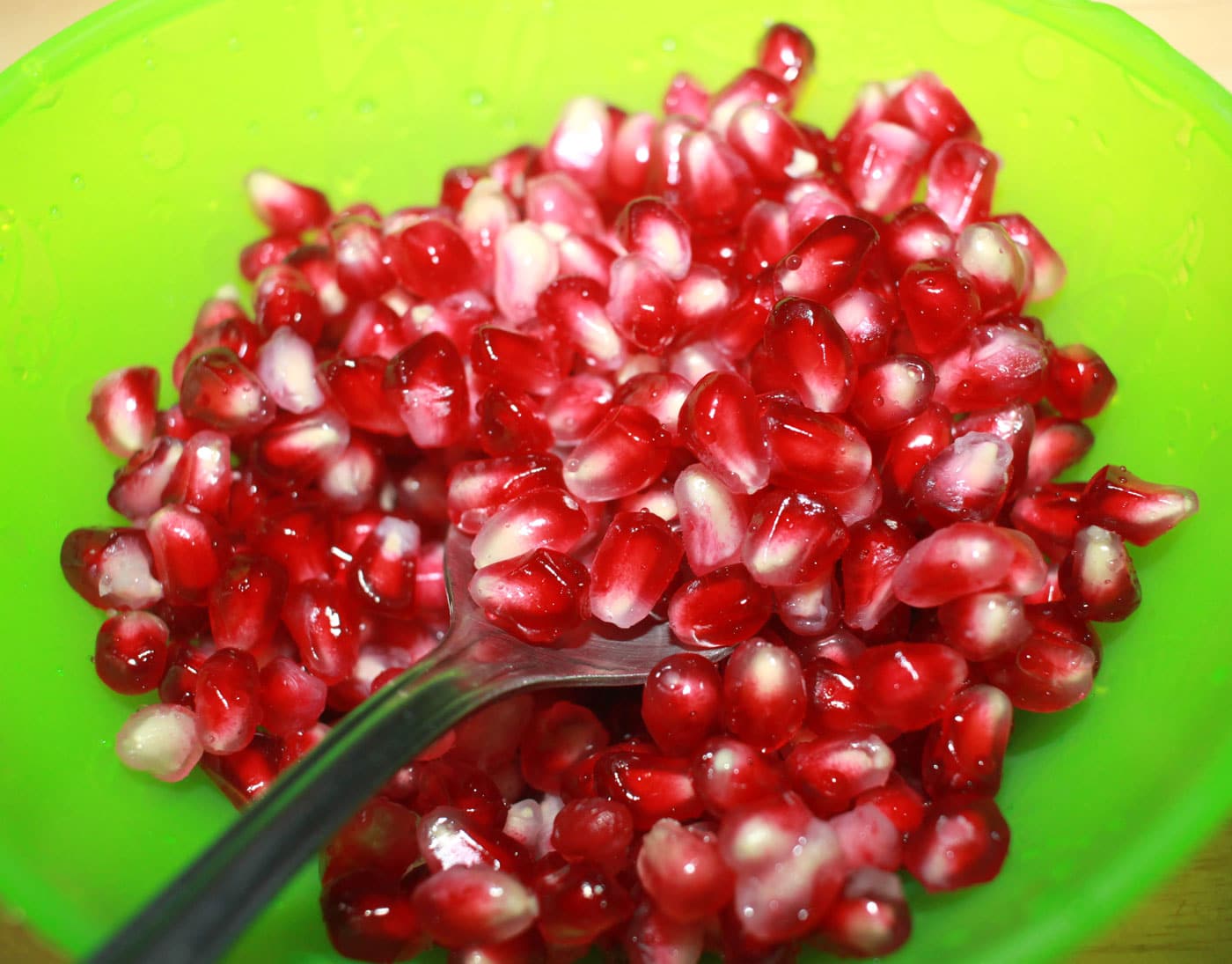 How Do You Know If Pomegranate Seeds Are Bad