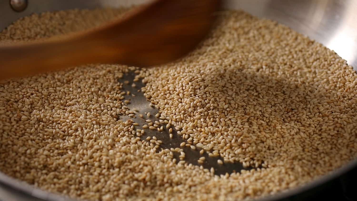 How Do You Roast Sesame Seeds