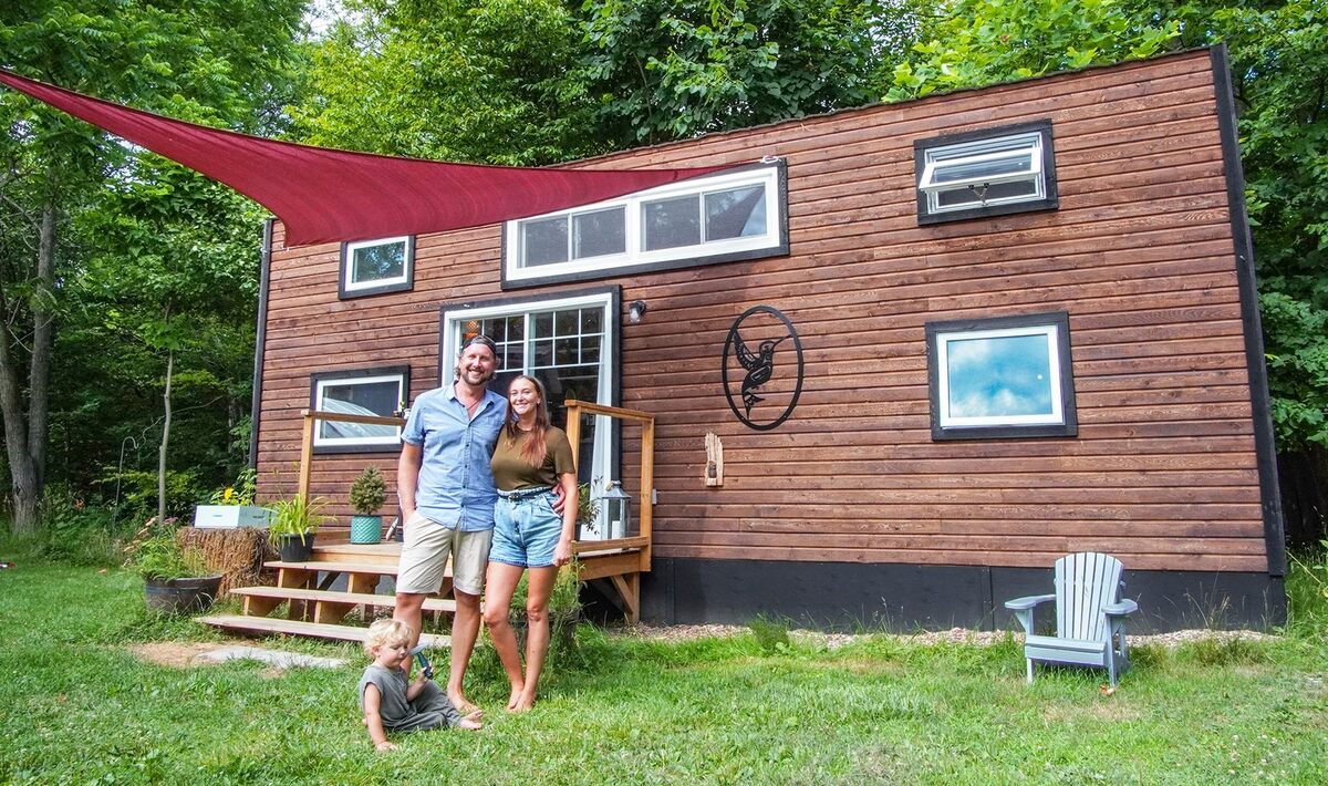 How Many People Live The Tiny Home Life