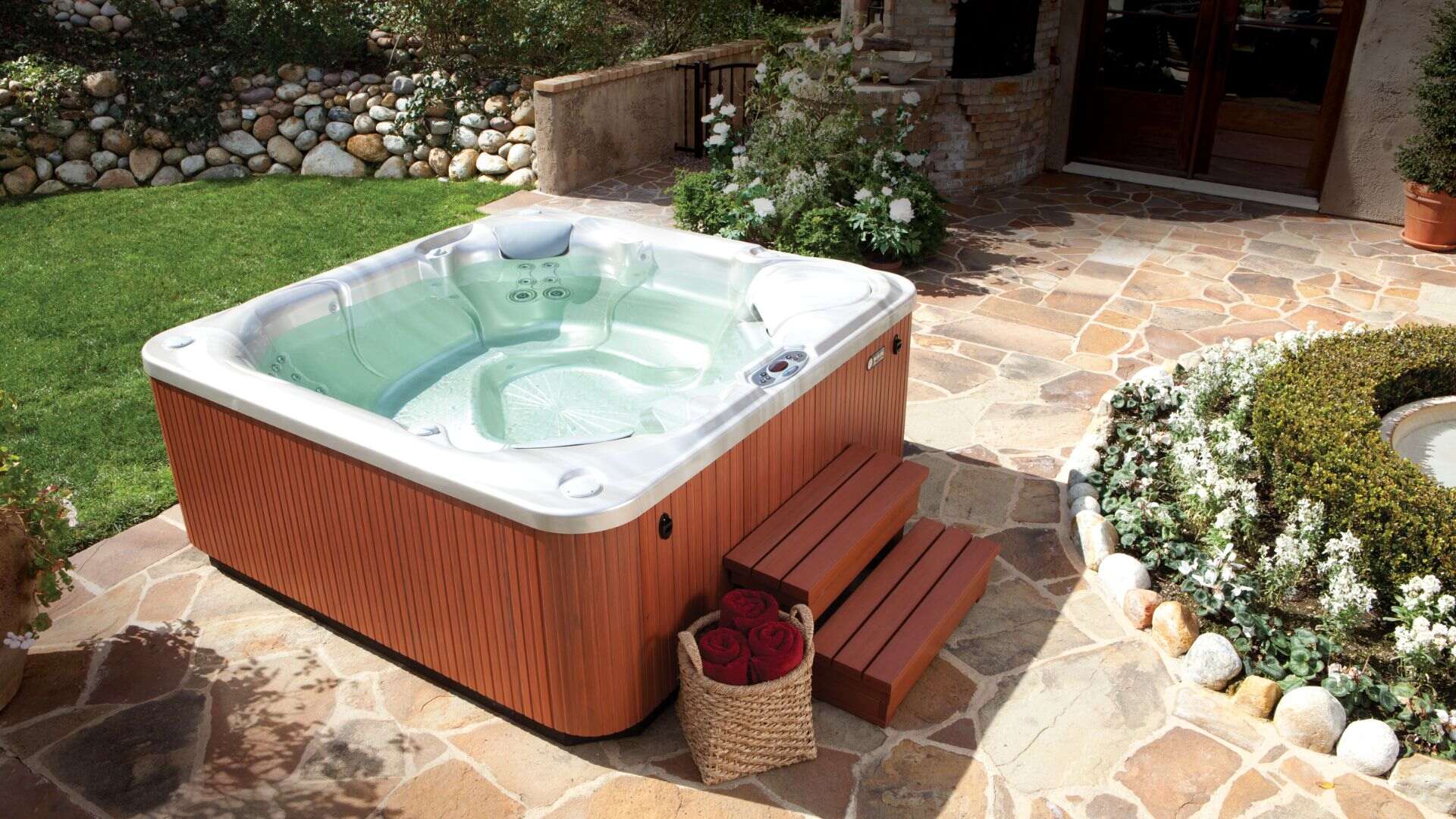 How Much Muriatic Acid To Lower PH In Hot Tub | Storables